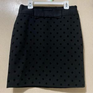 ☀️ Black Polka Dot Mini Skirt with Bow Detail - LOFT Size 0